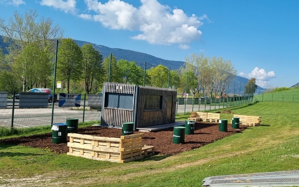 Information – Cargo Bar Club